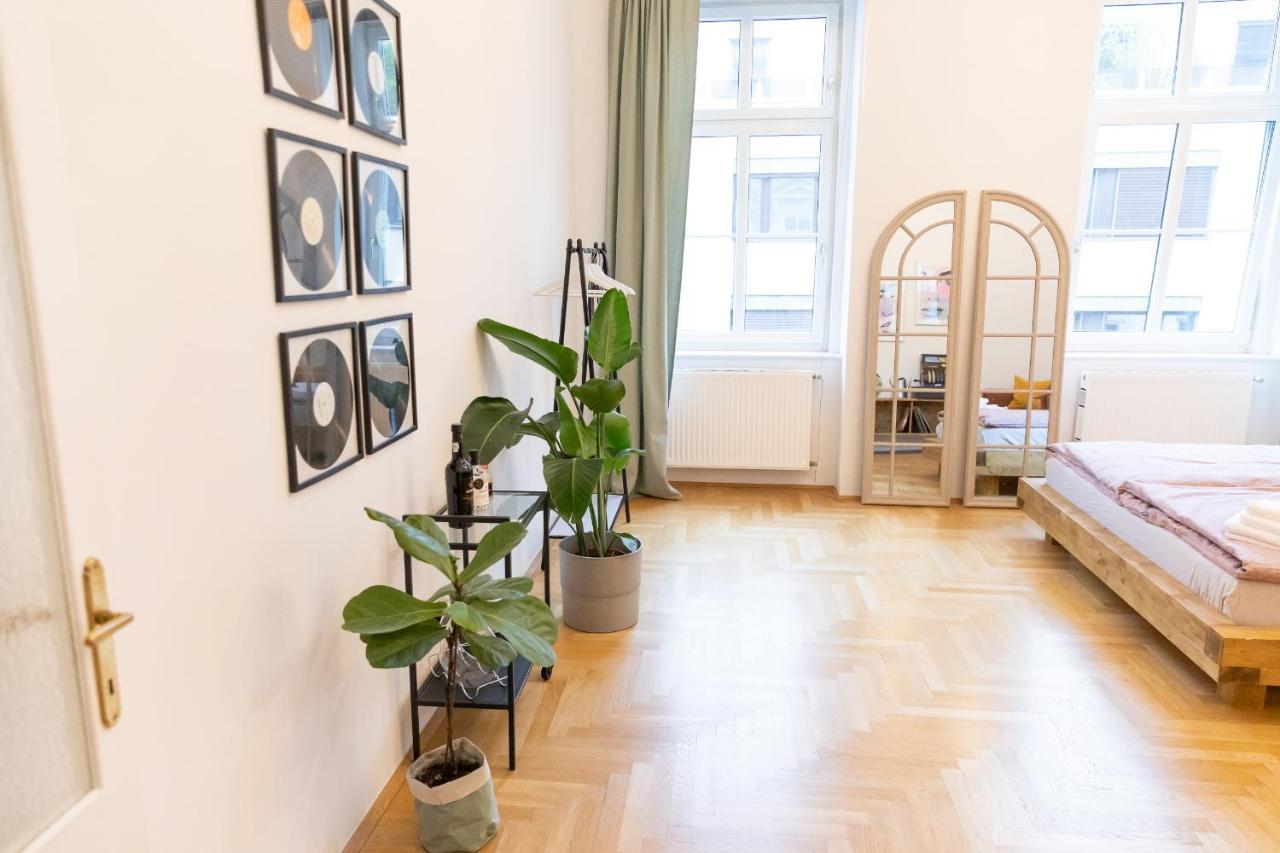 Design Apartments Near Mariahilferstrasse فيينا المظهر الخارجي الصورة