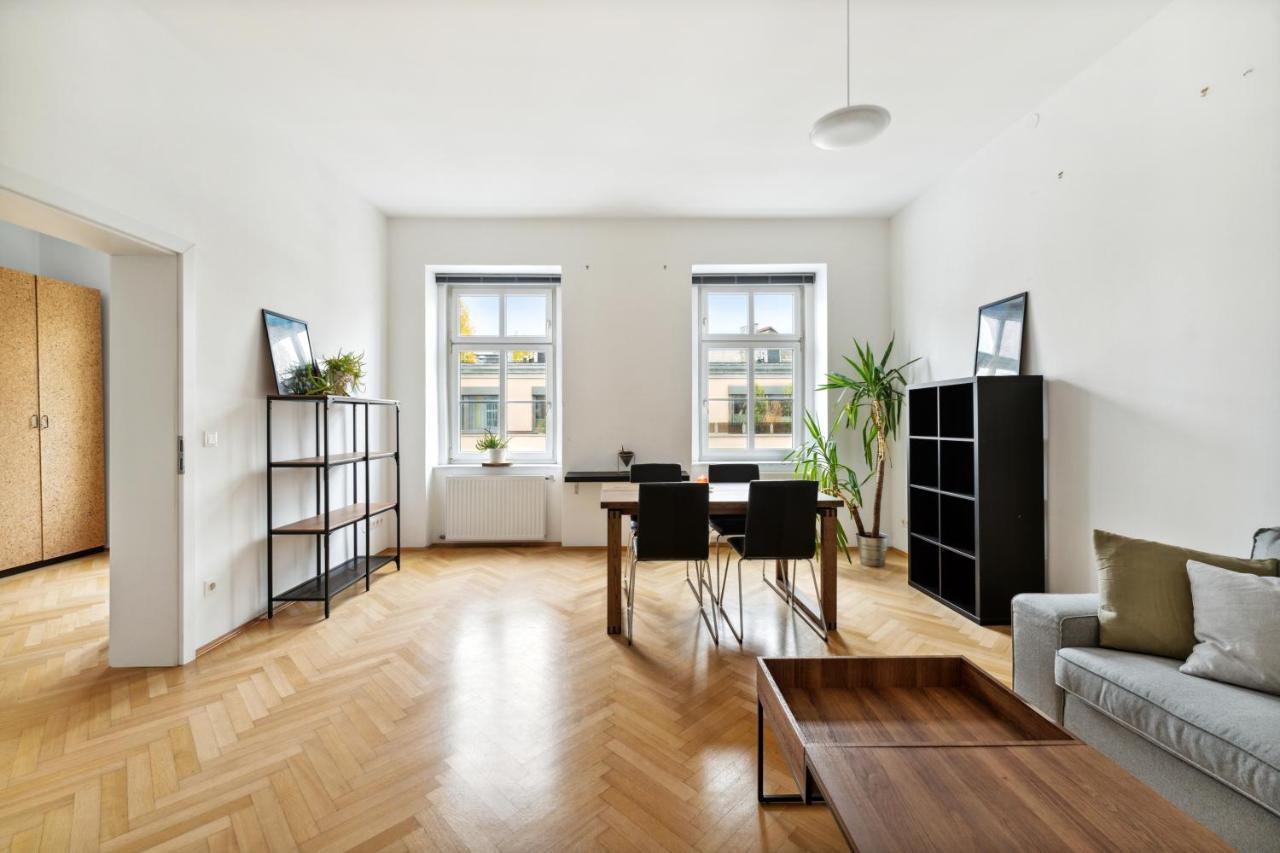 Design Apartments Near Mariahilferstrasse فيينا المظهر الخارجي الصورة