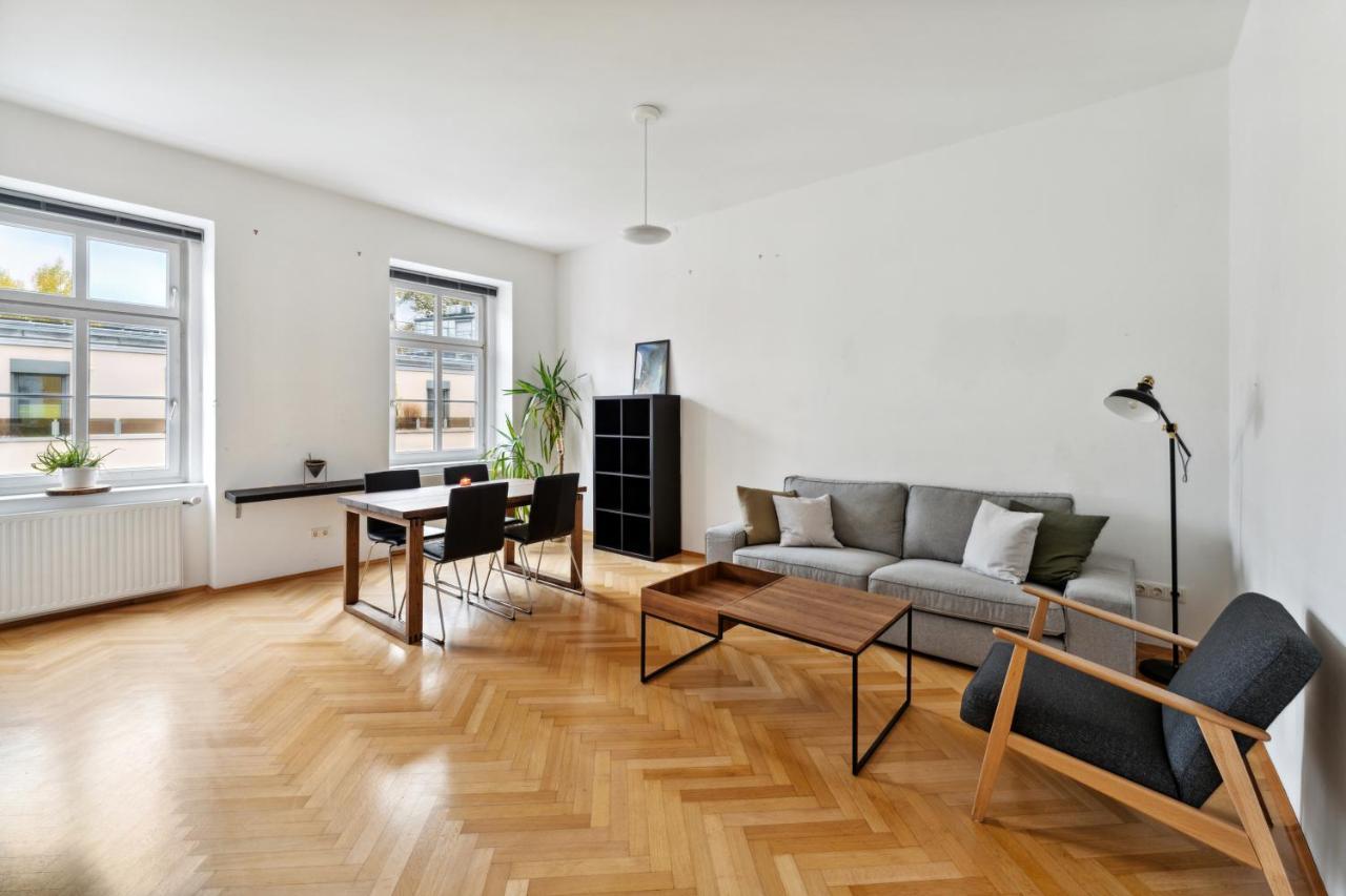 Design Apartments Near Mariahilferstrasse فيينا المظهر الخارجي الصورة